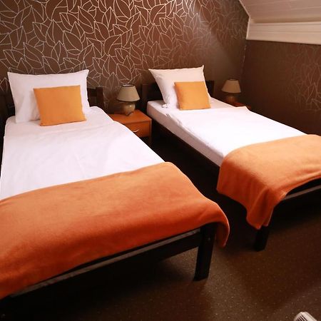 Bed and Breakfast Rustika Sobe Osijek Exterior foto